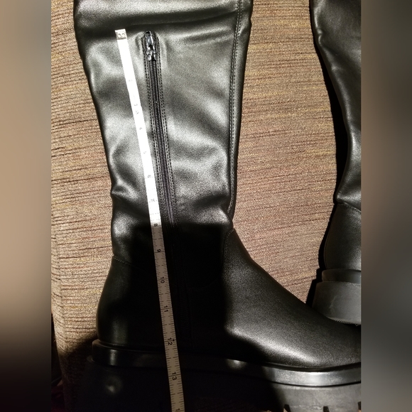 Steve Madden Women's Black Industry Knee Size 10M - Picture 6 of 16